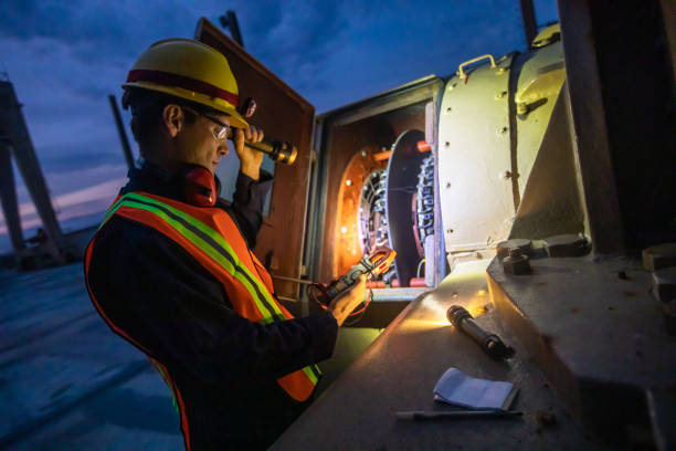 Best Affordable Electrician  in Munday, TX